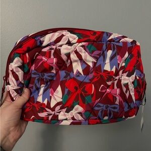 Vera Bradley Outlet XL Cosmetic Ultralight Bow Print - Red Multi